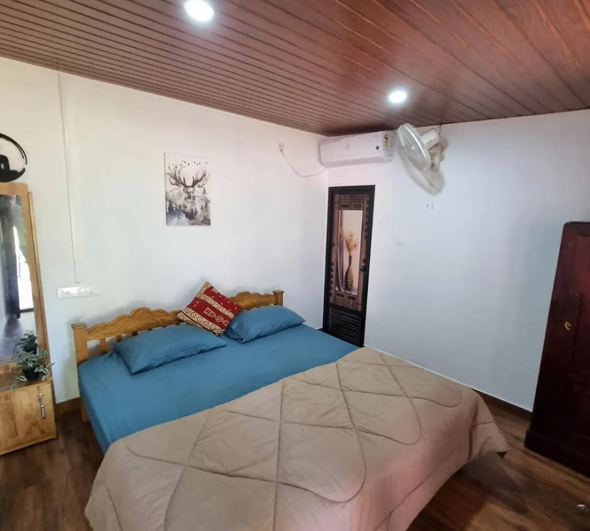 Paravūr Kayaltheeram Resort & Homestay בית הארחה