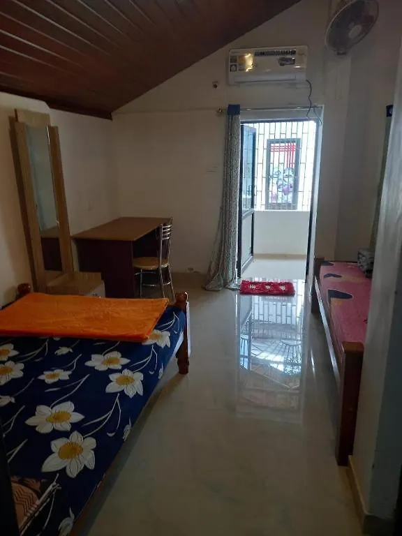 Paravūr Kayaltheeram Resort & Homestay בית הארחה