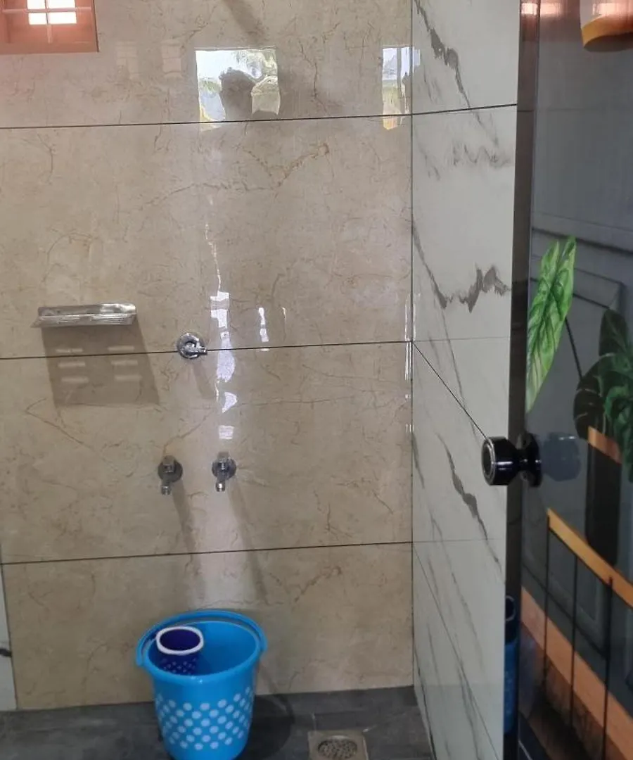 בית הארחה Paravūr Kayaltheeram Resort & Homestay