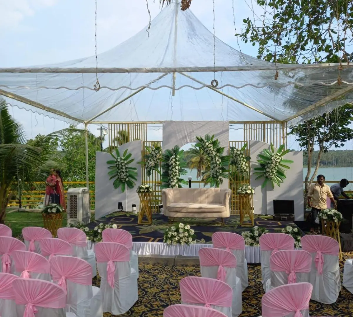 Kayaltheeram Resort & Homestay Paravūr インド