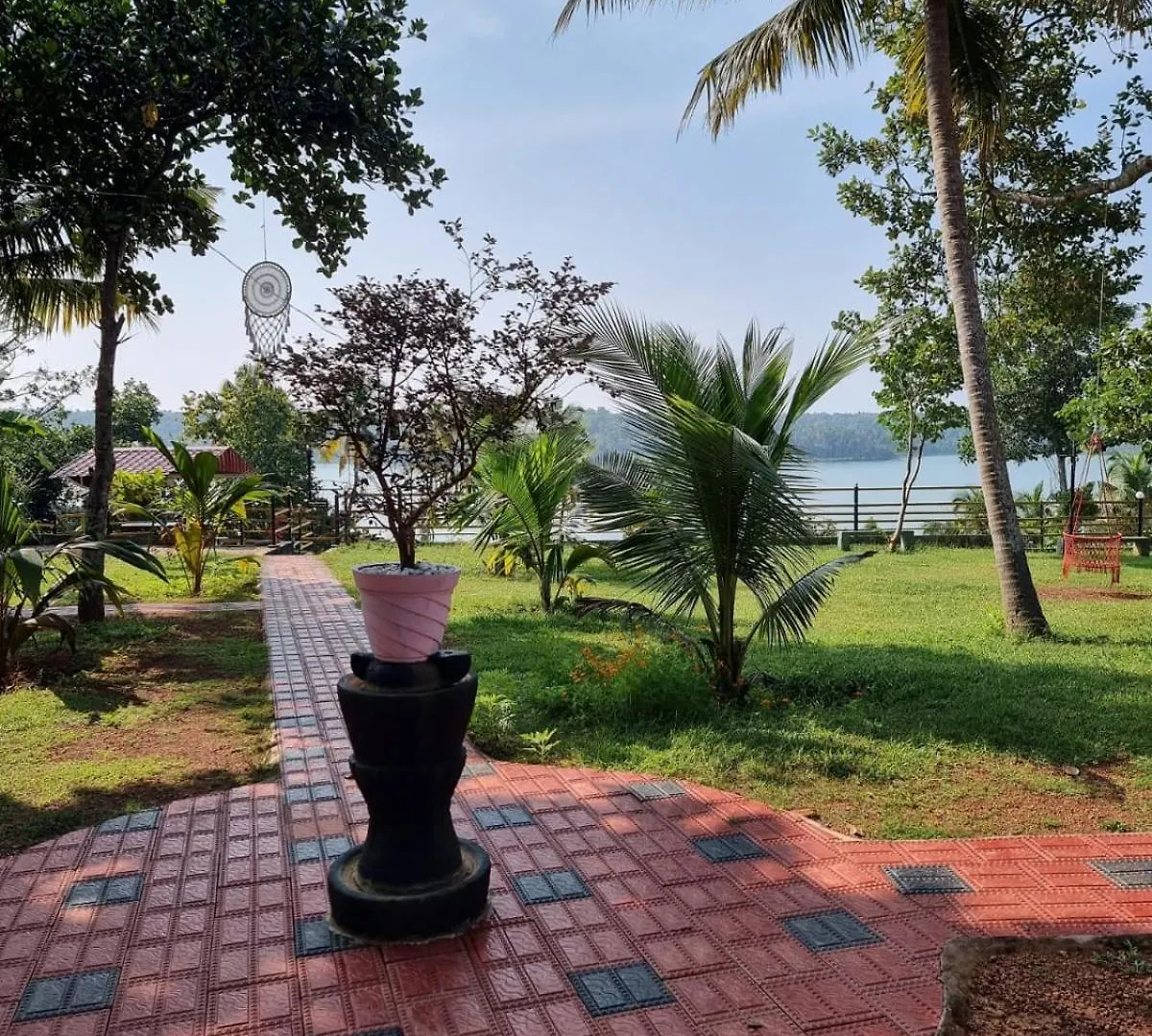 Kayaltheeram Resort & Homestay Paravūr 0*,