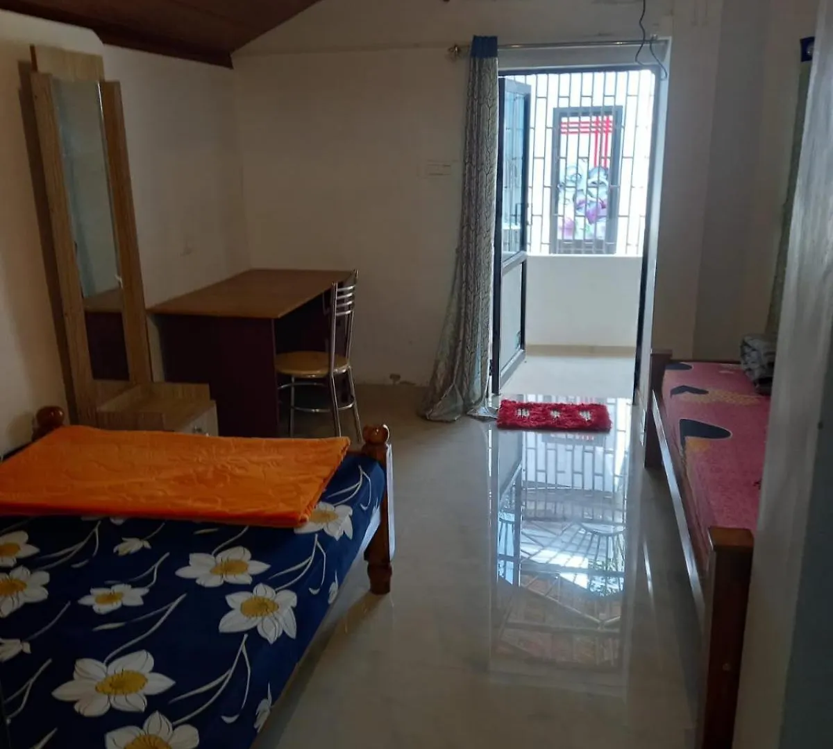 ゲストハウス Kayaltheeram Resort & Homestay Paravūr